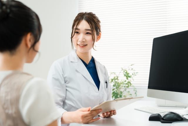 医師と共同でカウンセリング