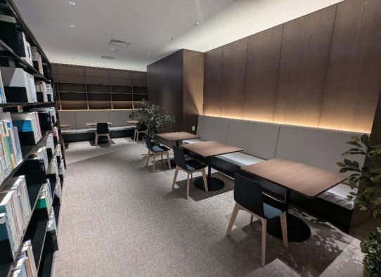 【1階】看護学図書エリア
